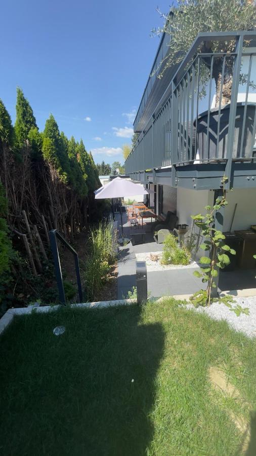Rosmarin - Kuschelige Fewo - Romantik & Entspannung Im Whirlpool Auf Privater Terrasse, Ruhe & Hund Willkommen - By Ferienwohnenamsee - 于伯林根 外观 照片